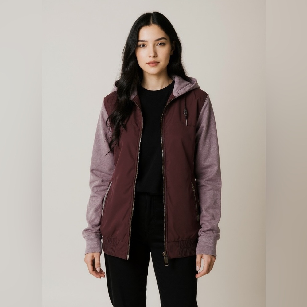 Ride Burgundy Snowboard Jacket | Hooded Insulated Winter Coat | XS